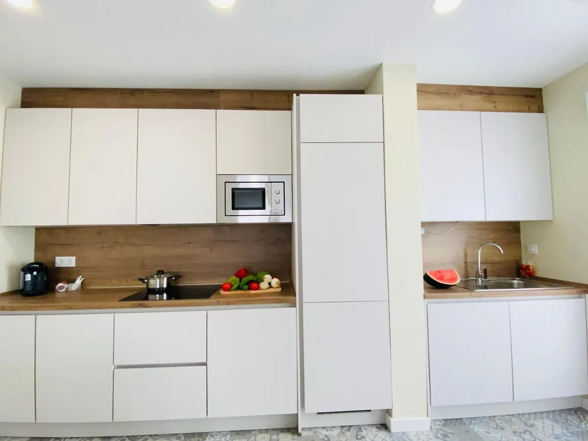 Summerlandrota Argueelles 4 Apartment